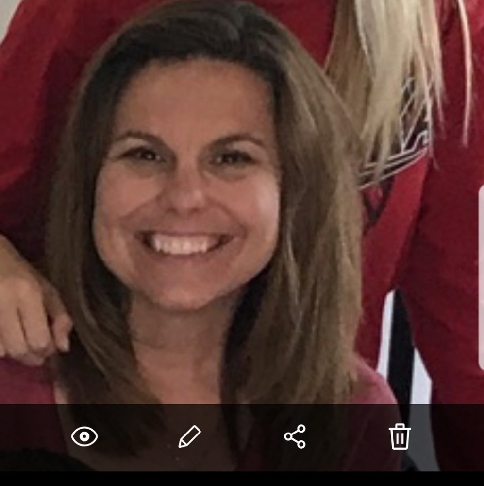 Meet your Posher, Pamela